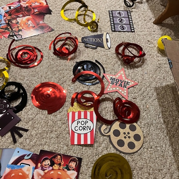 50 piece Turning Red Birthday
Banners & Swirls Bundle - Picture 2 of 9